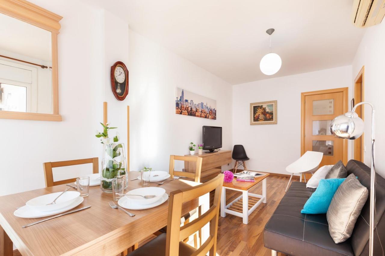 Click&Flat Fira Gran Via Daire L'Hospitalet de Llobregat Dış mekan fotoğraf
